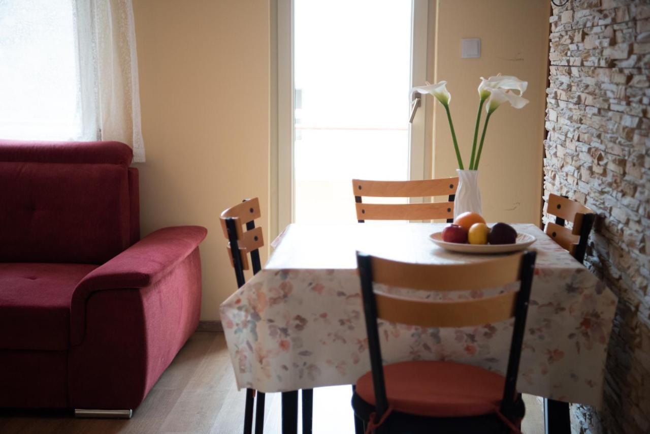Appartements Clementina بريمونتيرا المظهر الخارجي الصورة